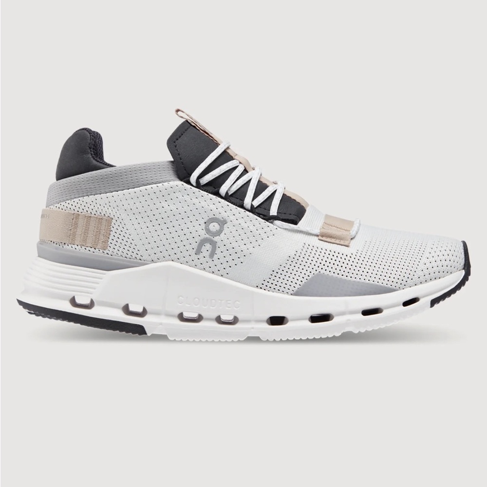 On cloud cloud nova shoes